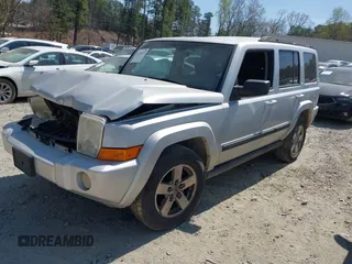 2008 Jeep Commander Sport with VIN 1J8HG48K08C187691, listed as a IAAI auction lot 41898517 with 229,217 mi miles. Bid and sale history available at carsss.com. Image 2.
