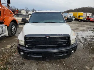 2001 Dodge Ram 3500 with VIN 1B7MF33611J268360, listed as a Copart auction lot 82410844 with 0 mi miles and Salvage Title. Bid and sale history available at carsss.com. Image 5.