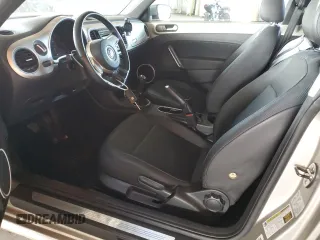 2012 Volkswagen Beetle 2.5L with VIN 3VWHX7AT5CM643314, listed as a Copart auction lot 58843455 with 72,448 mi miles and Salvage title. Bid and sale history available at DreamBid. Image 7.