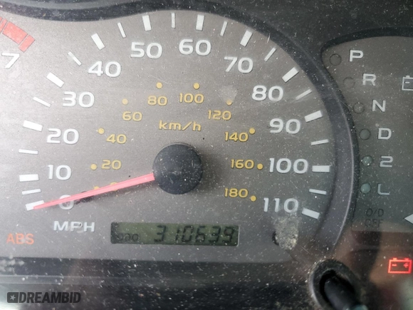 2002 Toyota Sequoia Limited with VIN 5TDZT38A52S064824, listed as a Copart auction lot 82301084 with 310,639 mi miles and Salvage Title. Bid and sale history available at carsss.com. Image 8.