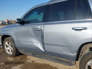 2016 Chevrolet Tahoe LT z VIN 1GNSCBKC3GR214982, wystawiony jako IAAI lot #41991198 z przebiegiem 176 422 mil mil oraz . Historia ofert i sprzedaży dostępna na DreamBid. Obrazek 6.