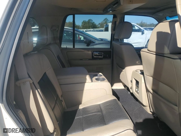 2008 Lincoln Navigator with VIN 5LMFU27578LJ03561, listed as a Copart auction lot 50010335 with 178,036 mi miles and Salvage Title. Bid and sale history available at carsss.com. Image 11.