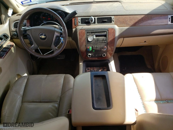 2011 Chevrolet Avalanche LT with VIN 3GNMCFE05BG196821, listed as a Copart auction lot 53075654 with 195,296 mi miles and Salvage Title. Bid and sale history available at carsss.com. Image 8.