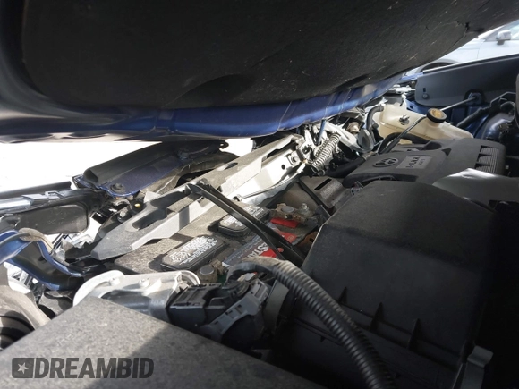 2015 Toyota RAV4 LE with VIN 2T3BFREV0FW408275, listed as a IAAI auction lot 42031636 with 118,200 mi miles and . Bid and sale history available at carsss.com. Image 10.