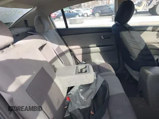 2007 Nissan Sentra S с VIN 3N1AB61E27L703417, выставлен на аукционе IAAI как лот 41352293 с пробегом Не указан миль и . История ставок и продаж доступна на DreamBid. Изображение 8.