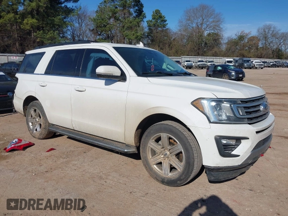 2020 Ford Expedition XLT with VIN 1FMJU1HT6LEA24349, listed as a IAAI auction lot 41218383 with 121,157 mi miles. Bid and sale history available at carsss.com. Image 1.