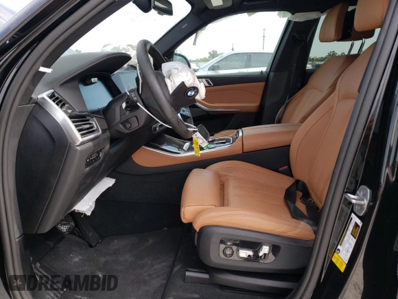 2021 BMW X5 sDrive40i with VIN 5UXCR4C0XM9G05040, listed as a Copart auction lot 50714743 with Not Provided miles and . Bid and sale history available at DreamBid. Image 7.