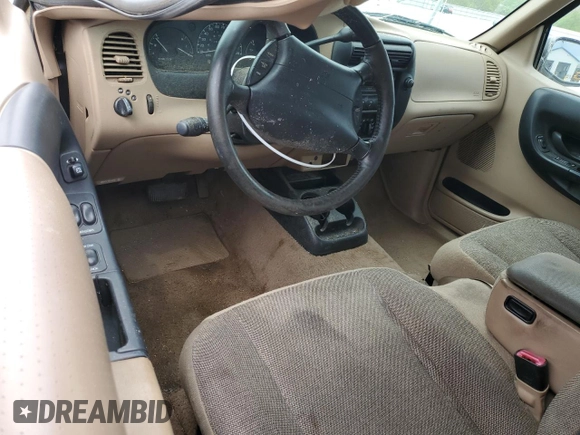 2000 Ford Ranger XL with VIN 1FTYR14V6YPB92418, listed as a Copart auction lot 55573945 with 152,507 mi miles and Salvage Title. Bid and sale history available at DreamBid. Image 8.