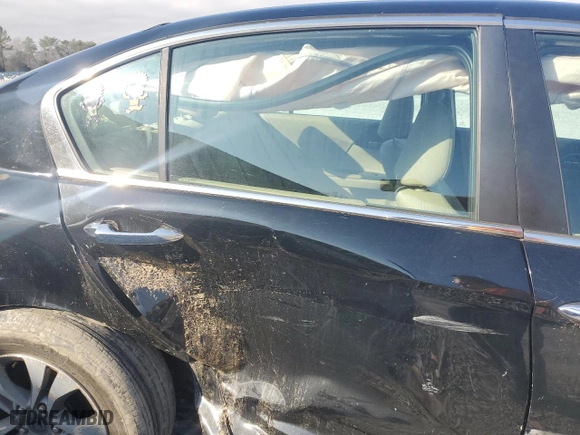 2014 Honda Accord Sedan LX with VIN 1HGCR2F34EA246892, listed as a Copart auction lot 43305795 with 183,141 mi miles and Salvage Title. Bid and sale history available at carsss.com. Image 11.