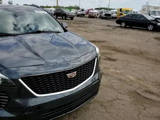 2020 Cadillac XT4 AWD Sport z VIN 1GYFZFR47LF088467, wystawiony jako Copart lot #69901024 z przebiegiem 46 701 mil mil oraz Szkoda całkowita • Salvage title. Historia ofert i sprzedaży dostępna na DreamBid. Obrazek 11.