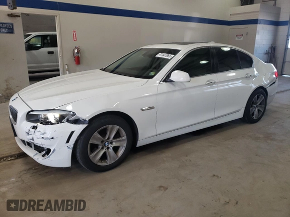 2011 BMW 5 Series 528i with VIN WBAFR1C56BC737182, listed as a Copart auction lot 47447965 with 159,179 mi miles and Salvage Title. Bid and sale history available at carsss.com. Image 1.
