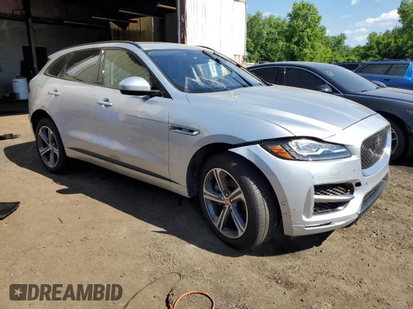 2019 Jaguar F-Pace 30t R-Sport with VIN SADCL2GX8KA358905, listed as a Copart auction lot 57285004 with 44,229 mi miles and Non repairable. Bid and sale history available at DreamBid. Image 4.