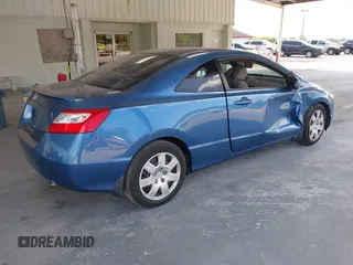 2008 Honda Civic Cpe LX with VIN 2HGFG12698H573436, listed as a IAAI auction lot 41970955 with 142,166 mi miles. Bid and sale history available at carsss.com. Image 4.