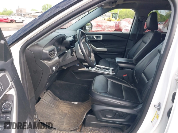2022 Ford Explorer XLT с VIN 1FMSK8DH8NGA78179, выставлен на аукционе IAAI как лот 42208772 с пробегом 74 674 миль миль и . История ставок и продаж доступна на DreamBid. Изображение 5.