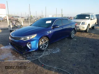 2018 Kia Optima S z VIN 5XXGT4L39JG257726, wystawiony jako IAAI lot #42009032 z przebiegiem 130 448 mil mil oraz . Historia ofert i sprzedaży dostępna na DreamBid. Obrazek 2.
