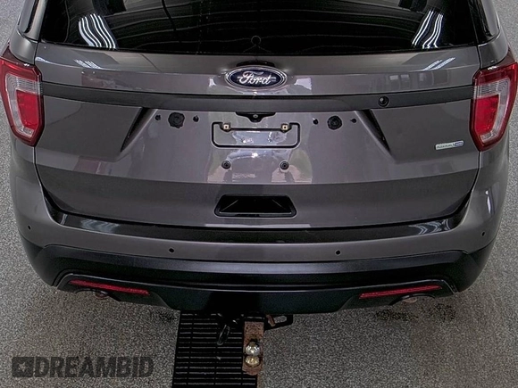 2017 Ford Police Interceptor Utility с VIN 1FM5K8AR7HGC26854, выставлен на аукционе IAAI как лот 42791619 с пробегом 105 935 миль миль и . История ставок и продаж доступна на DreamBid. Изображение 33.