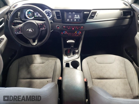 2017 Kia Niro LX with VIN KNDCB3LC9H5059402, listed as a Copart auction lot 55252505 with 144,642 mi miles and Clean Title. Bid and sale history available at carsss.com. Image 8.