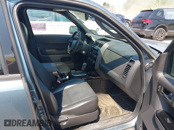 2010 Ford Escape Limited with VIN 1FMCU0EG4AKC51113, listed as a IAAI auction lot 42747637 with 104,913 mi miles and . Bid and sale history available at DreamBid. Image 5.