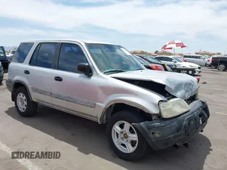 1998 Honda CR-V LX z VIN JHLRD2845WC008667, wystawiony jako IAAI lot #42360952 z przebiegiem 196 532 mil mil oraz . Historia ofert i sprzedaży dostępna na DreamBid. Obrazek 1.
