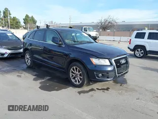 2010 Audi Q5 Premium with VIN WA1CKAFP0AA078642, listed as a IAAI auction lot 41615984 with 134,944 mi miles. Bid and sale history available at carsss.com. Image 1.