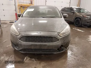2015 Ford Focus SE with VIN 1FADP3F2XFL342480, listed as a IAAI auction lot 41607487 with 103,530 mi miles. Bid and sale history available at carsss.com. Image 6.