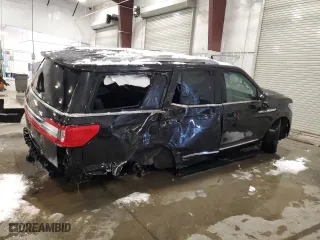 2019 Lincoln Navigator Reserve with VIN 5LMJJ2LT6KEL11854, listed as a Copart auction lot 44544185 with 113,977 mi miles and Salvage Title. Bid and sale history available at carsss.com. Image 3.