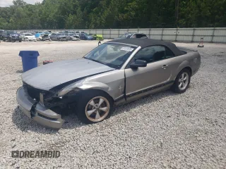 2008 Ford Mustang Deluxe with VIN 1ZVHT84NX85127400, listed as a Copart auction lot 57470935 with 262,852 mi miles and Salvage title. Bid and sale history available at DreamBid. Image 1.