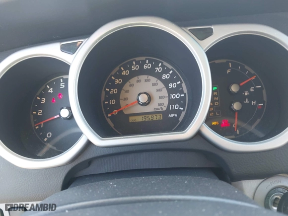 2005 Toyota 4Runner SR5 with VIN JTEBU14R650067166, listed as a IAAI auction lot 41760084 with 195,973 mi miles. Bid and sale history available at carsss.com. Image 7.