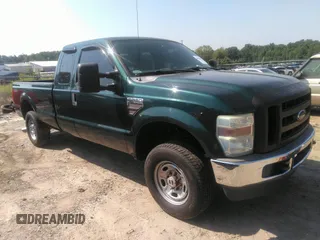 2010 Ford F-250 XL with VIN 1FTSX2BR2AEB33052, listed as a IAAI auction lot 42670640 with 197,585 mi miles and . Bid and sale history available at DreamBid. Image 1.