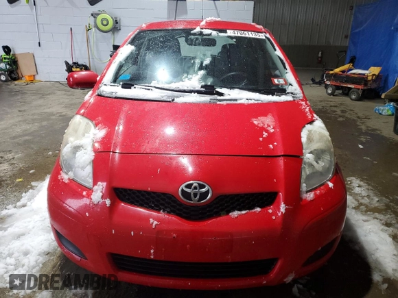 2010 Toyota Yaris z VIN JTDJT4K35A5280531, wystawiony jako Copart lot #47061135 z przebiegiem 151 744 mil mil oraz Szkoda całkowita • Salvage title. Historia ofert i sprzedaży dostępna na DreamBid. Obrazek 5.