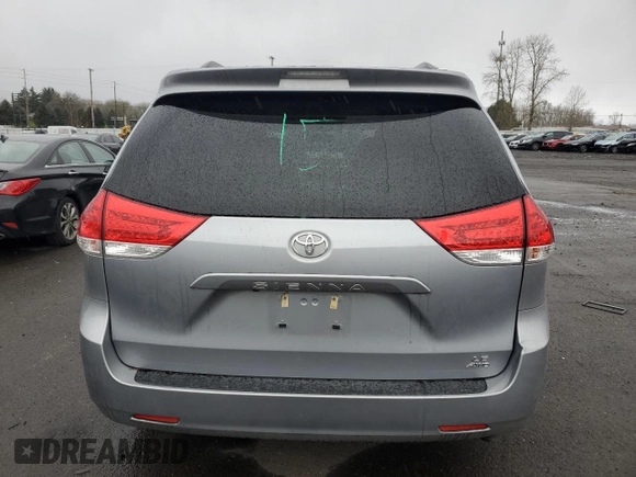 2014 Toyota Sienna LE with VIN 5TDJK3DC4ES089418, listed as a Copart auction lot 44241775 with 15,217 mi miles and Salvage Title. Bid and sale history available at DreamBid. Image 6.