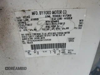 2005 Ford Super Duty F-250 XL with VIN 1FTSX20585EC22520, listed as a Copart auction lot 42855675 with 0 mi miles and Clean Title. Bid and sale history available at carsss.com. Image 12.