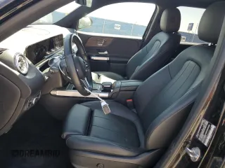 2023 Mercedes-Benz GLB 250 z VIN W1N4M4GB3PW265323, wystawiony jako Copart lot #53151815 z przebiegiem 39 853 mil mil oraz Szkody całkowita. Historia ofert i sprzedaży dostępna na DreamBid. Obrazek 7.