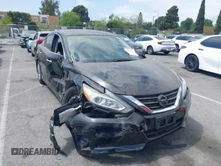 2016 Nissan Altima SR with VIN 1N4AL3AP6GC191303, listed as a IAAI auction lot 42068059 with 134,148 mi miles and . Bid and sale history available at carsss.com. Image 1.