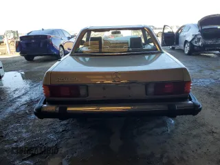 1983 Mercedes-Benz 380 380SL with VIN WDBBA45AXDB028363, listed as a Copart auction lot 44252205 with 118,508 mi miles and Salvage Title. Bid and sale history available at carsss.com. Image 6.