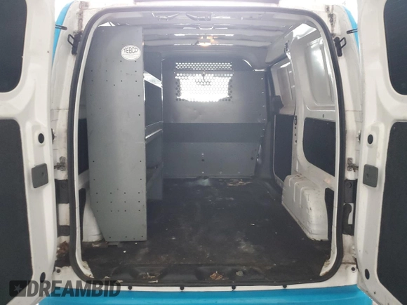 2020 Nissan NV200 SV with VIN 3N6CM0KN6LK705776, listed as a Copart auction lot 52833325 with 120,203 mi miles and Clean title. Bid and sale history available at DreamBid. Image 10.
