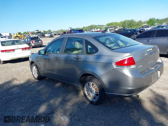 2008 Ford Focus SE with VIN 1FAHP35N68W276265, listed as a IAAI auction lot 42216043 with Not Provided miles and . Bid and sale history available at carsss.com. Image 3.