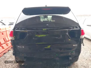 2015 Jeep Grand Cherokee Overland with VIN 1C4RJFCT4FC138404, listed as a IAAI auction lot 41188085 with 152,486 mi miles. Bid and sale history available at carsss.com. Image 17.