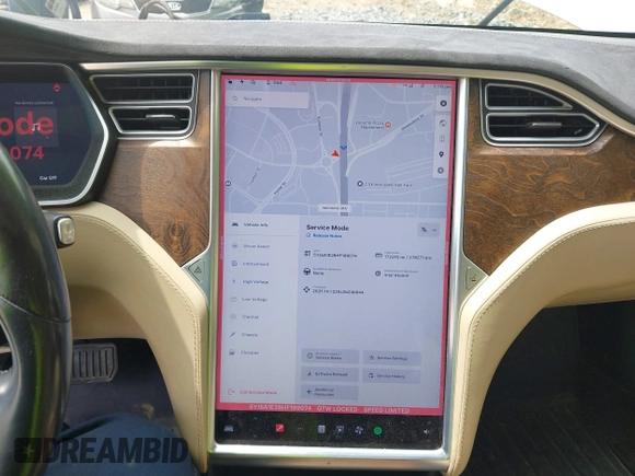 2017 Tesla Model S 100D z VIN 5YJSA1E28HF199074, wystawiony jako IAAI lot #42449671 z przebiegiem 172 910 mil mil oraz . Historia ofert i sprzedaży dostępna na DreamBid. Obrazek 18.