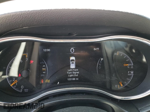 2019 Jeep Grand Cherokee Altitude with VIN 1C4RJEAG9KC662240, listed as a Copart auction lot 52871935 with 123,188 mi miles and Salvage title. Bid and sale history available at DreamBid. Image 9.