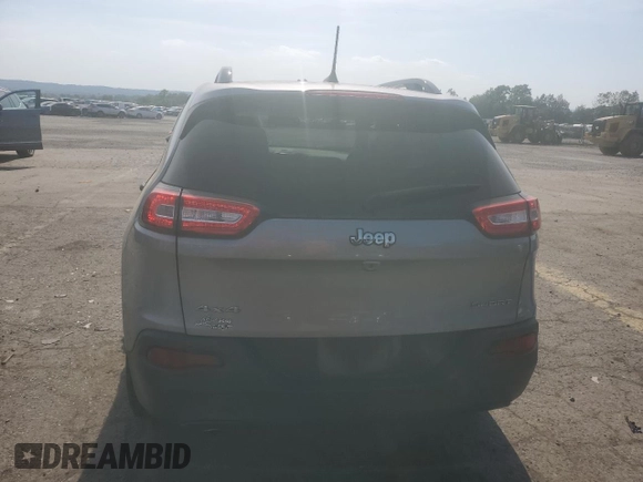 2016 Jeep Cherokee Sport with VIN 1C4PJMAB7GW203347, listed as a Copart auction lot 62055885 with 87,083 mi miles and Salvage title. Bid and sale history available at DreamBid. Image 6.