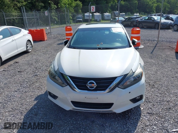 2016 Nissan Altima SR with VIN 1N4AL3APXGC263779, listed as a IAAI auction lot 42356375 with 172,380 mi miles and . Bid and sale history available at DreamBid. Image 12.