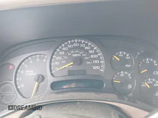 2005 Chevrolet Suburban LT z VIN 3GNEC16Z95G230686, wystawiony jako IAAI lot #42172994 z przebiegiem 191 753 mil mil oraz . Historia ofert i sprzedaży dostępna na DreamBid. Obrazek 7.