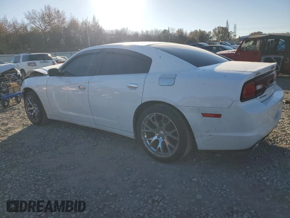 2014 Dodge Charger SE with VIN 2C3CDXBG7EH284495, listed as a Copart auction lot 83147324 with 215,661 mi miles and Salvage Title. Bid and sale history available at carsss.com. Image 2.