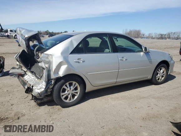 2005 Toyota Camry LE with VIN 4T1BF30K15U093326, listed as a Copart auction lot 48425395 with 90,728 mi miles and Salvage Title. Bid and sale history available at DreamBid. Image 3.