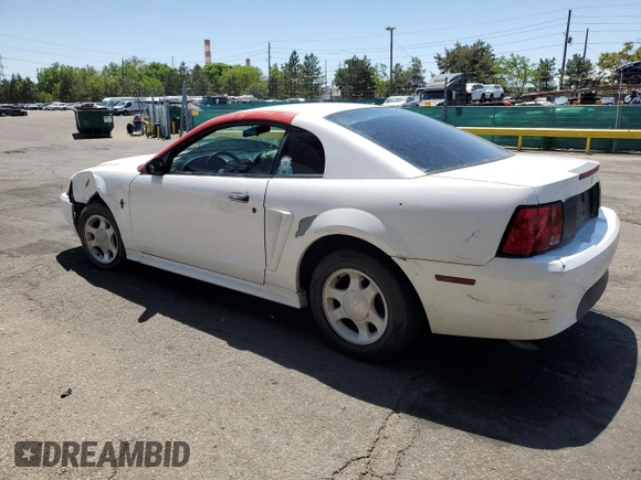 2000 Ford Mustang z VIN 1FAFP4045YF302687, wystawiony jako Copart lot #58044485 z przebiegiem 191 961 mil mil oraz Szkoda całkowita • Salvage title. Historia ofert i sprzedaży dostępna na DreamBid. Obrazek 2.