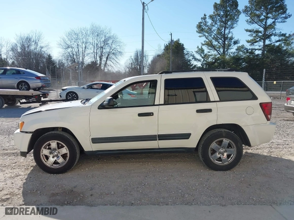 2006 Jeep Grand Cherokee Laredo with VIN 1J4GS48K36C279970, listed as a IAAI auction lot 41655785 with 180,348 mi miles. Bid and sale history available at carsss.com. Image 14.