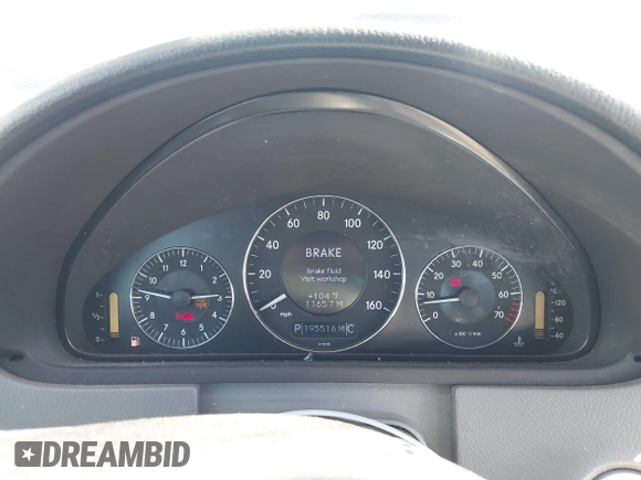 2006 Mercedes-Benz CLK 350 with VIN WDBTK56GX6T069583, listed as a IAAI auction lot 42704123 with 195,516 mi miles and . Bid and sale history available at DreamBid. Image 7.