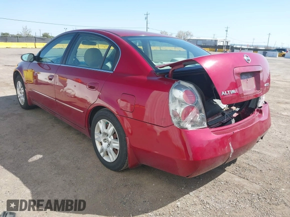 2005 Nissan Altima 2.5 S with VIN 1N4AL11D55N922251, listed as a IAAI auction lot 41964617 with 155,222 mi miles. Bid and sale history available at carsss.com. Image 3.