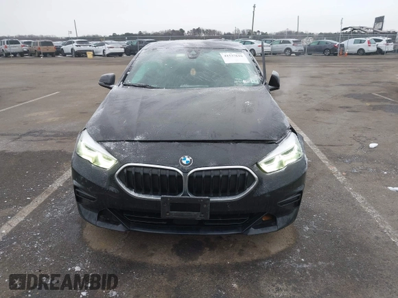 2022 BMW 2 Series 228i xDrive with VIN WBA73AK08N7J88884, listed as a IAAI auction lot 41537616 with 30,610 mi miles. Bid and sale history available at carsss.com. Image 12.